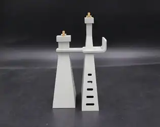 What are the applications of low side lobe diagonal linear polarization horn antennas?